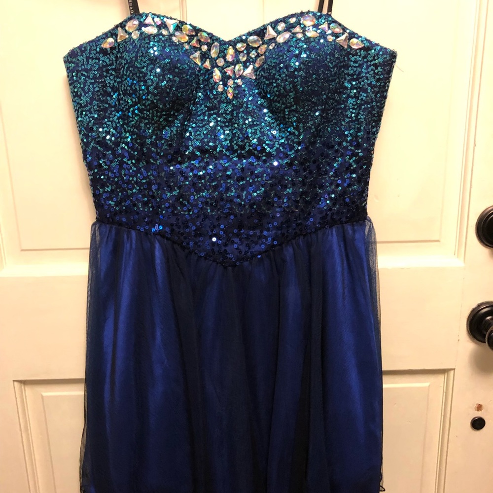 Blue sequined homecoming/prom dress